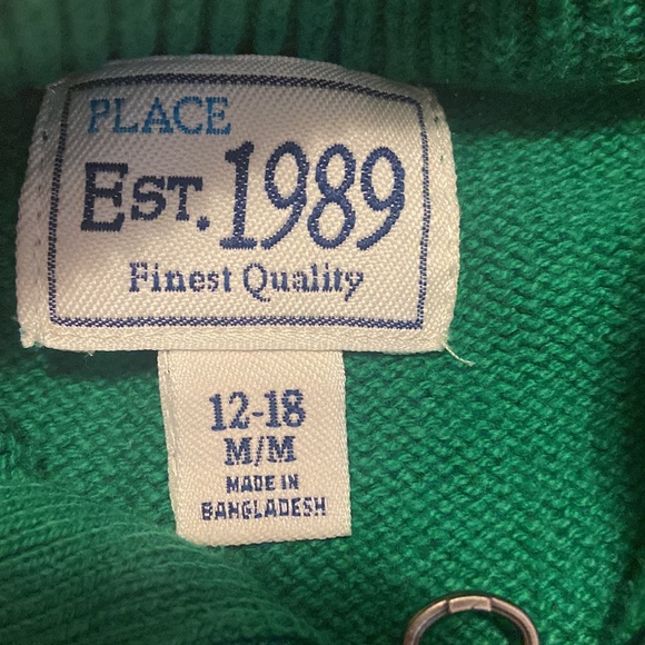 Warm green sweater - Picture 2 of 2